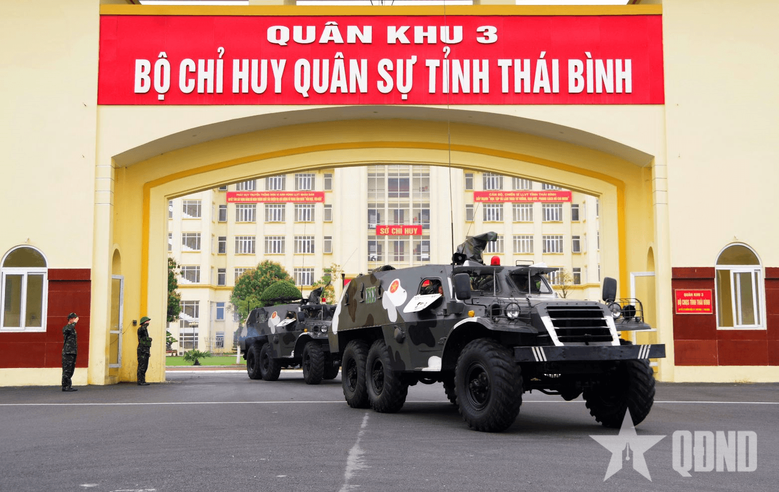 Bộ CHQS tỉnh Thái Bình luyện tập chuyển trạng thái SSCĐ năm 2025