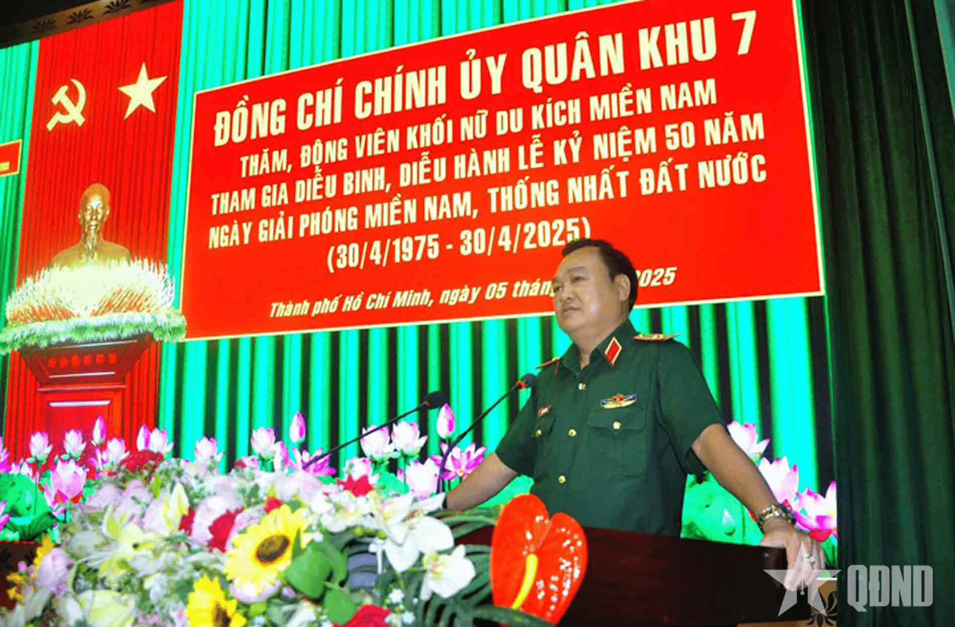 Quân khu 7 thăm, động viên khối diễu binh, diễu hành