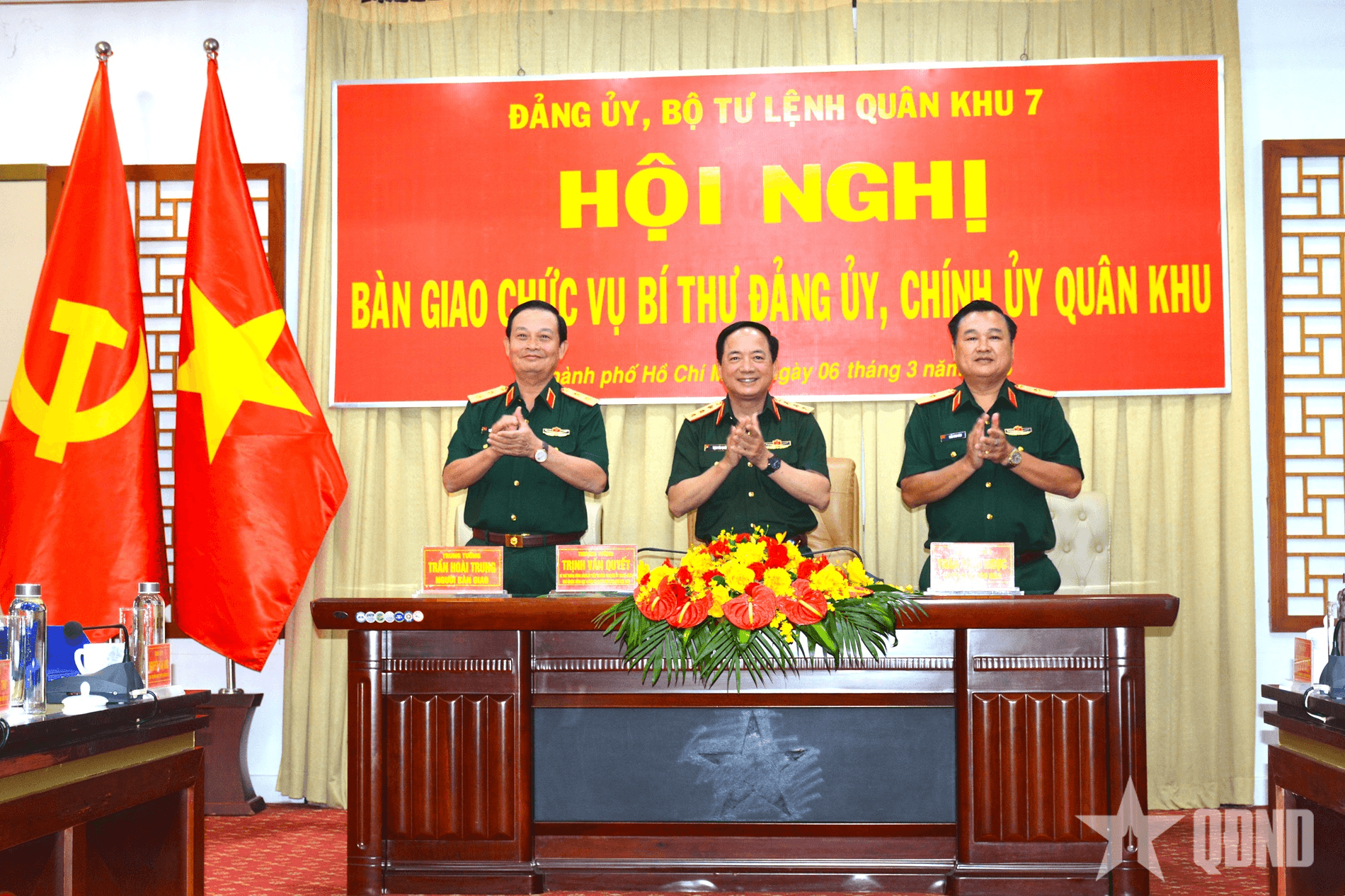 Thượng tướng Trịnh Văn Quyết chủ trì Hội nghị bàn giao chức vụ Bí thư Đảng ủy, Chính ủy Quân khu 7