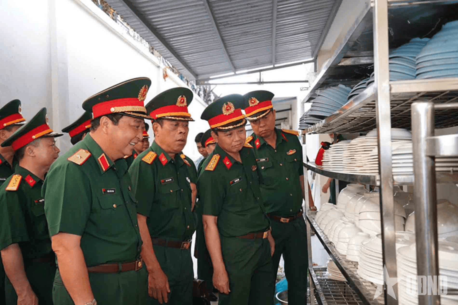 Kiểm tra công tác bảo đảm cho lực lượng luyện tập diễu binh, diễu hành tại Bộ tư lệnh TP Hồ Chí Minh