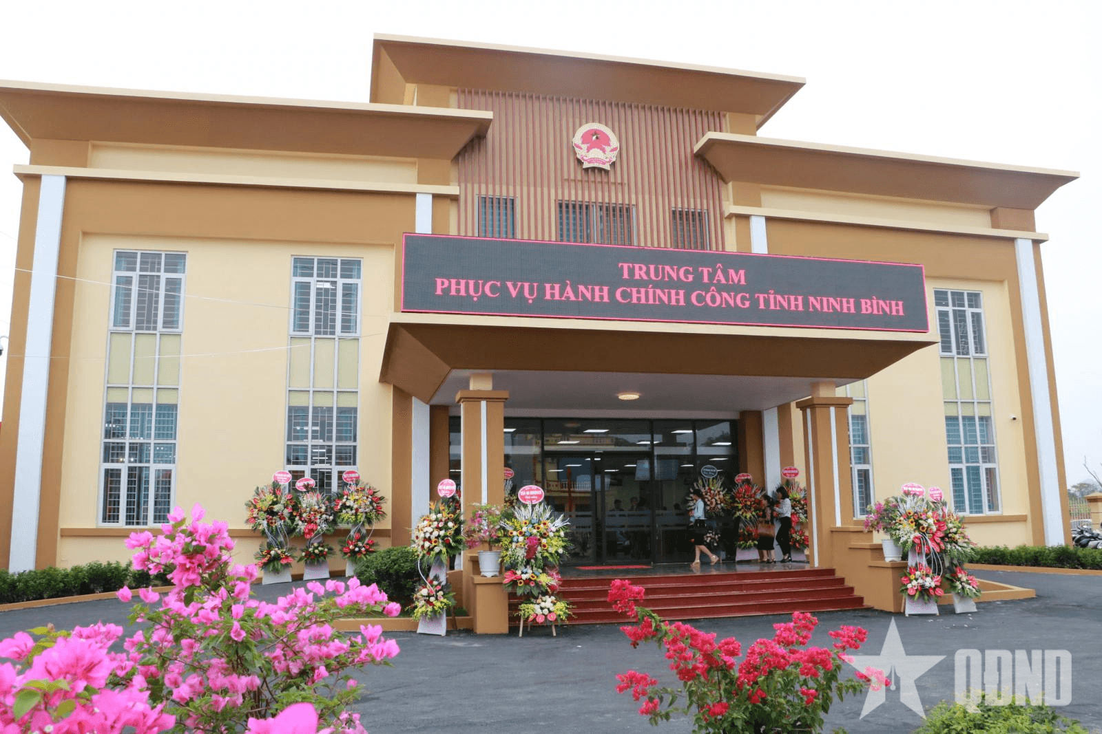 Ninh Bình tạm dừng xây dựng, sửa chữa trụ sở, mua sắm trang thiết bị