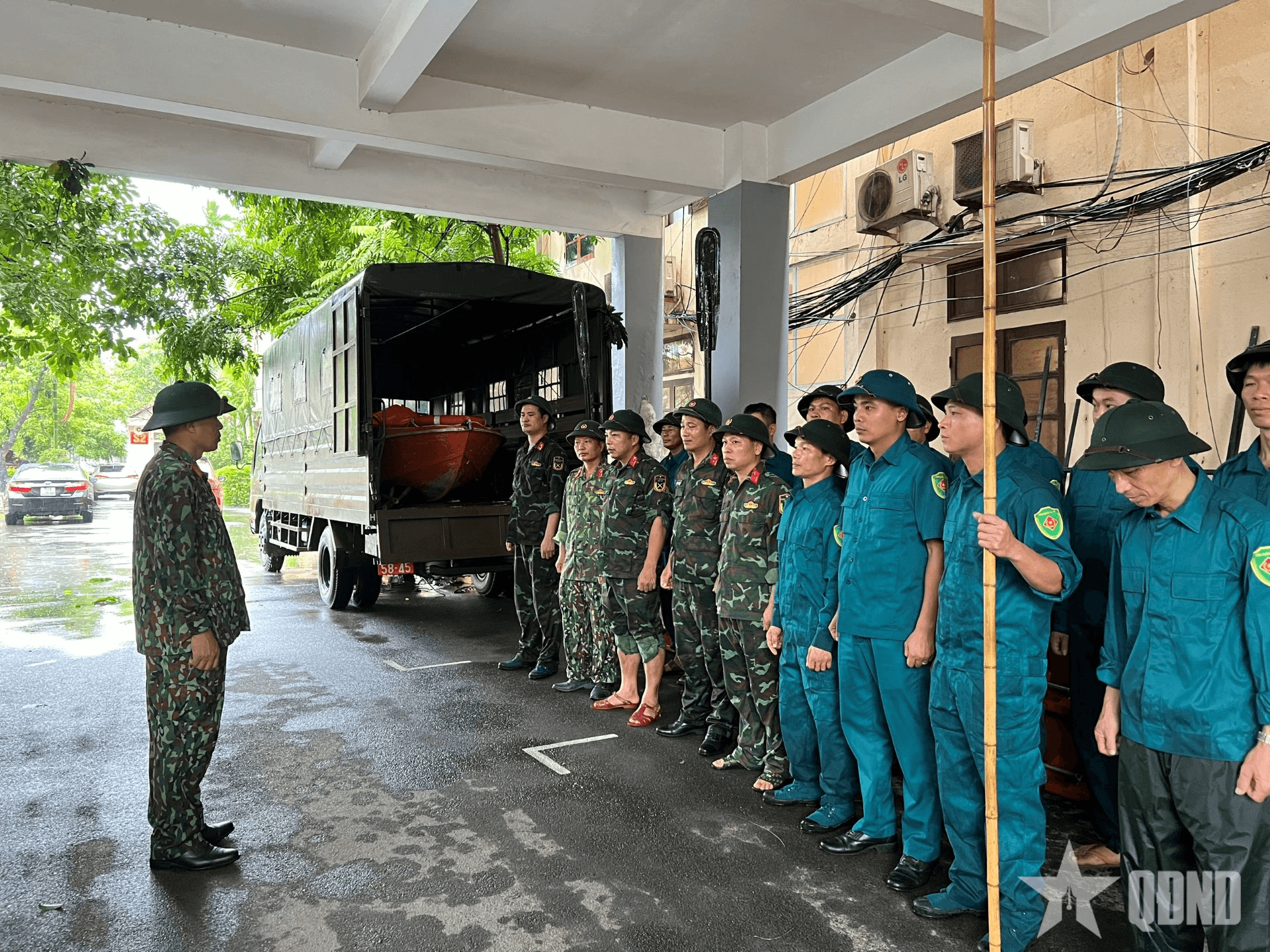 Bộ Quốc phòng trả lời ý kiến đào tạo phát triển chỉ huy trưởng cấp xã lên chức danh cao hơn