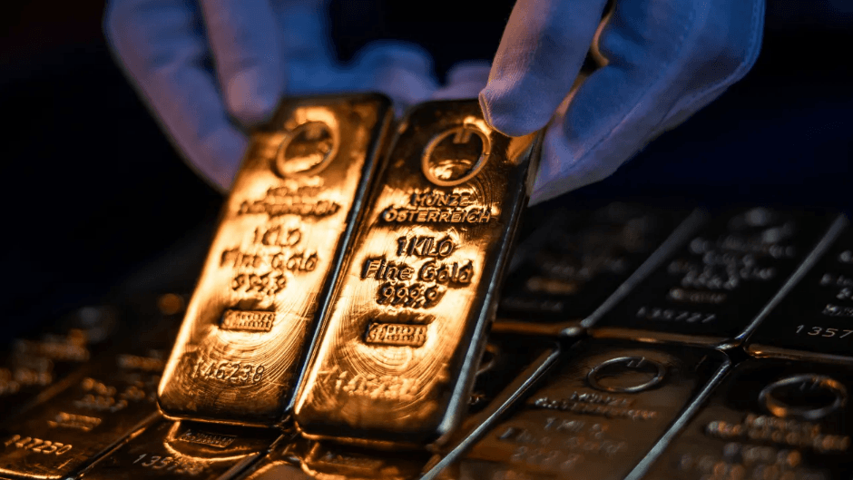 Giá vàng hôm nay (10-3): Vàng sẽ sớm chạm mức 3.000 USD/ounce?