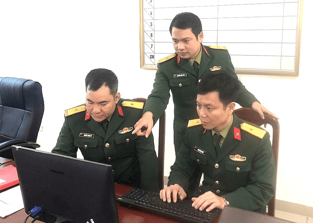 Bản lĩnh vững vàng trên mặt trận tư tưởng