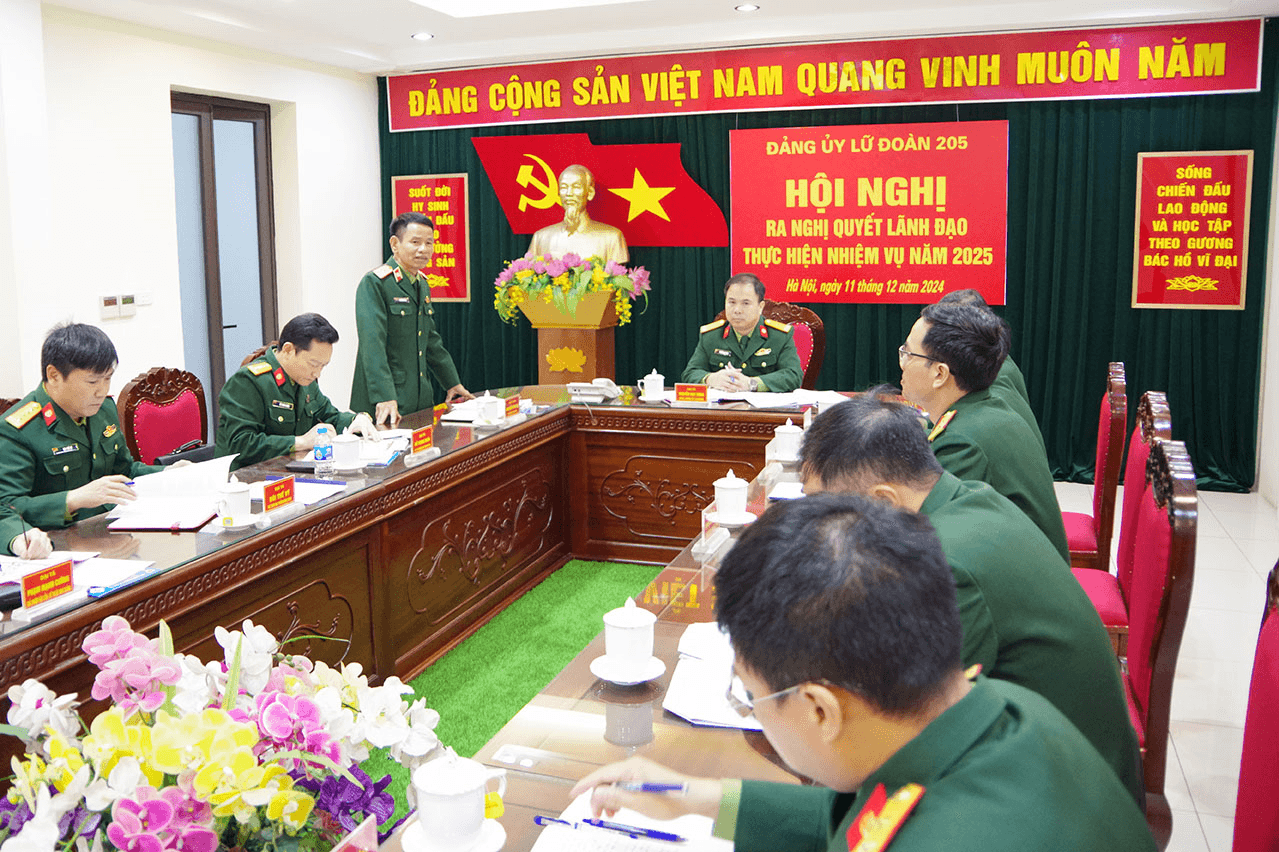 Đa dạng các biện pháp nâng cao chất lượng sinh hoạt đảng