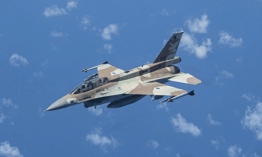 Israel xác nhận không kích thủ đô Damascus của Syria
