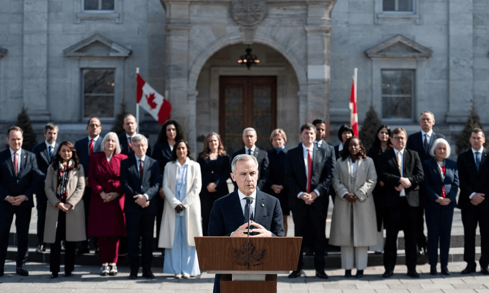 Thủ tướng Phạm Minh Chính gửi thư chúc mừng Thủ tướng Canada Mark Carney
