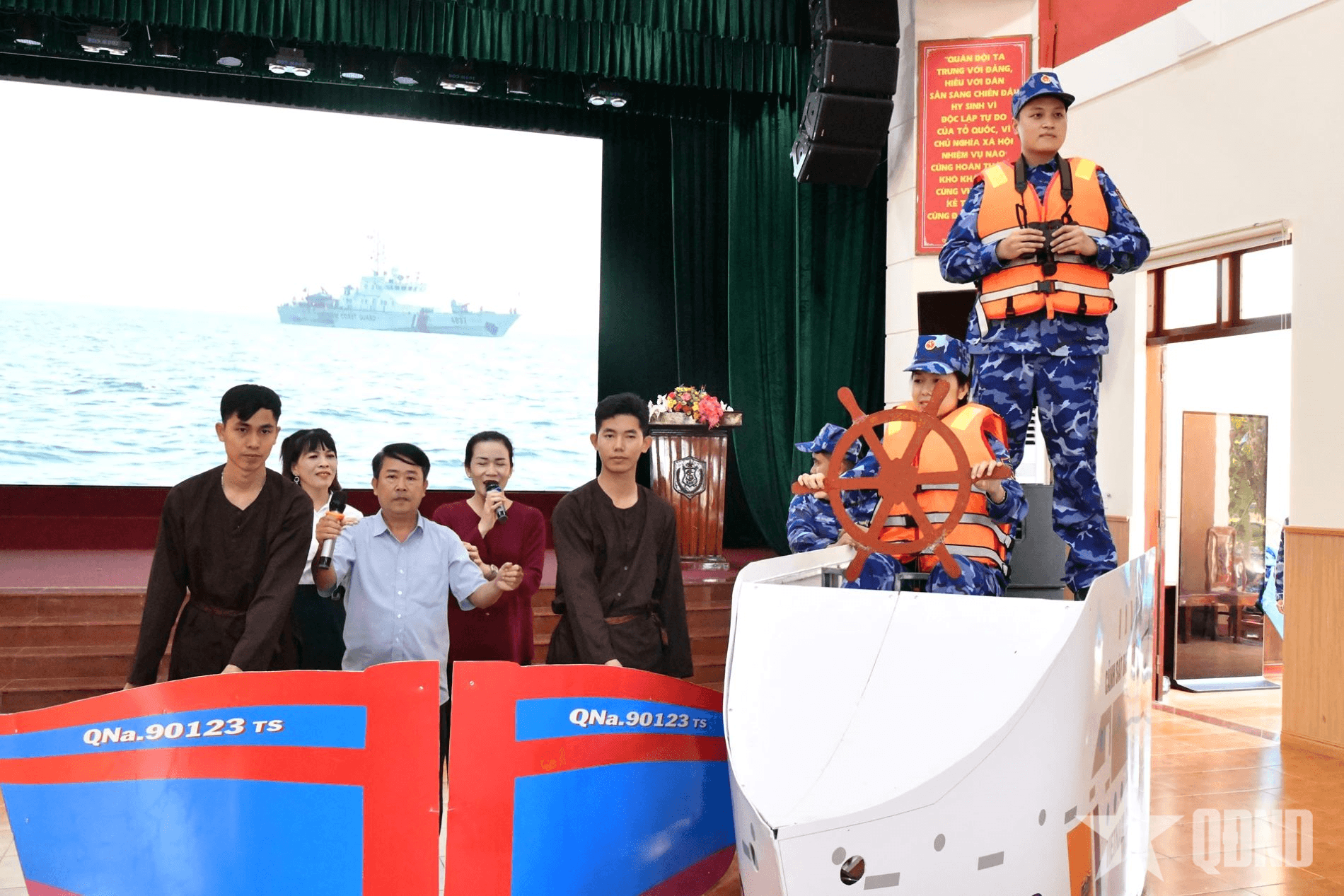 Vùng Cảnh sát biển 2 tích cực luyện tập chương trình tham gia Cuộc thi “Dân vận khéo” cấp Bộ Quốc phòng năm 2025