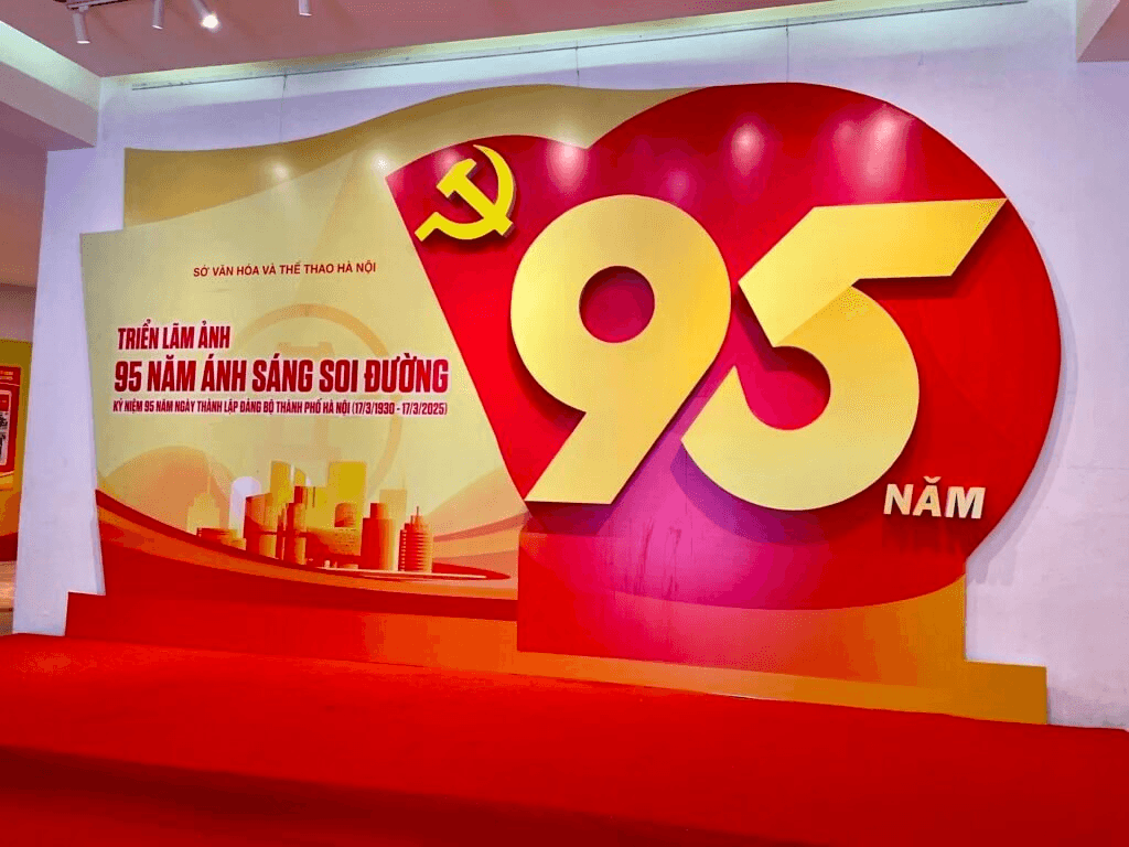 Hà Nội mạnh mẽ vươn mình