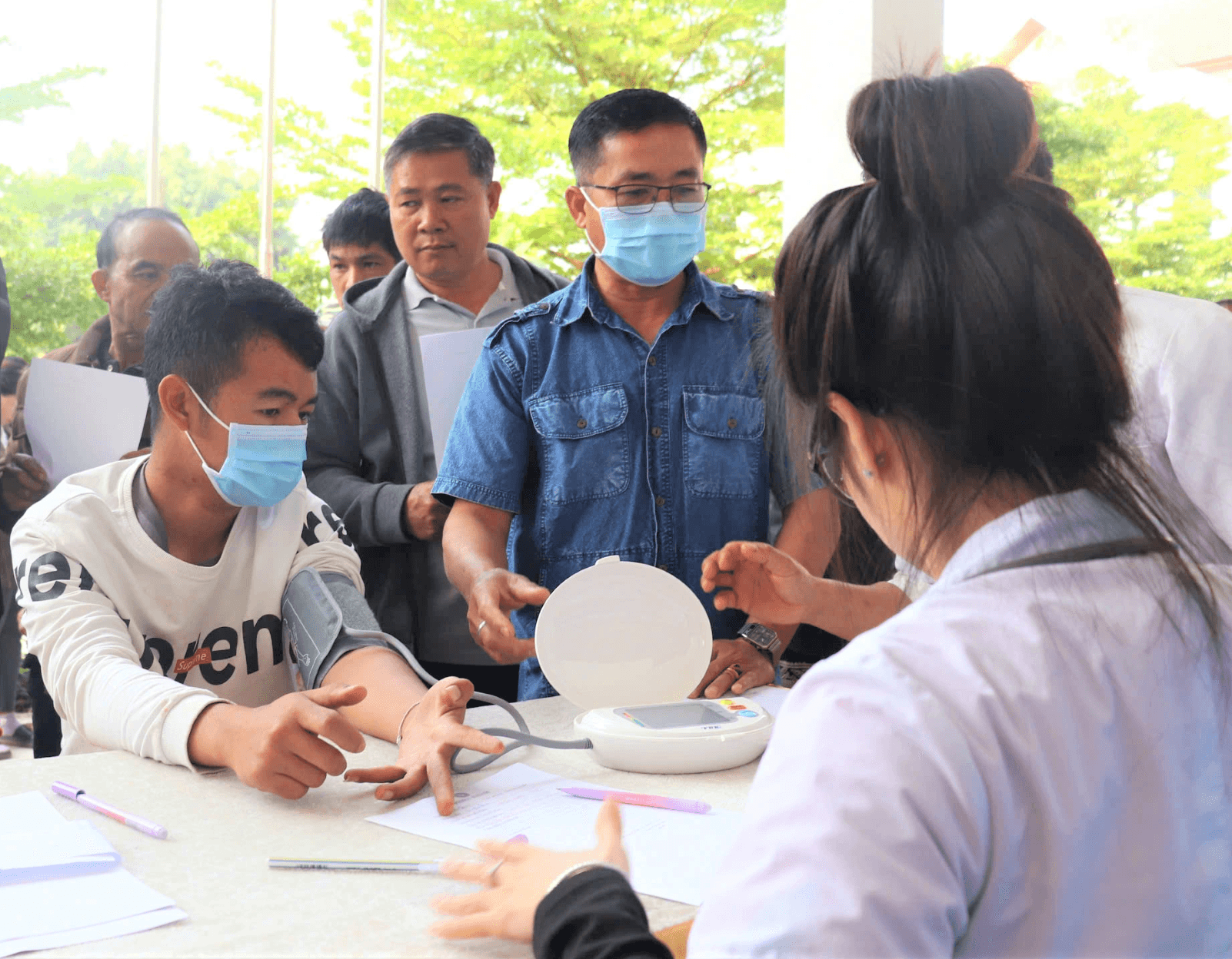 Hội Liên hiệp Thanh niên Việt Nam hoạt động tình nguyện tại Lào