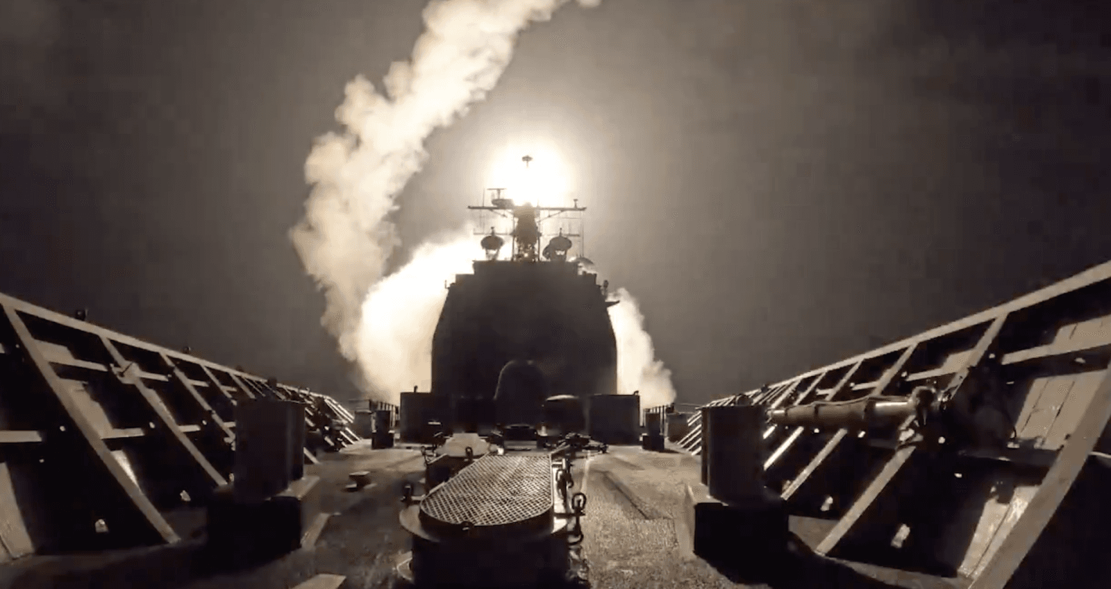 Houthi tuyên bố tấn công tàu sân bay USS Harry S. Truman của Mỹ