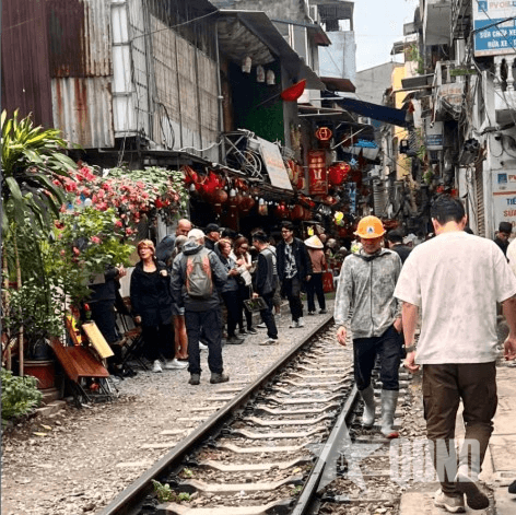 Không đưa khách du lịch đến khu vực "cà phê đường tàu"