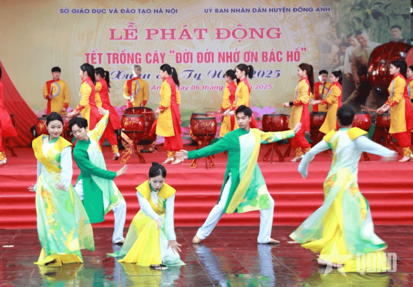 Để có hạnh phúc, thế hệ trẻ cần rèn ý chí và sẻ chia với cộng đồng