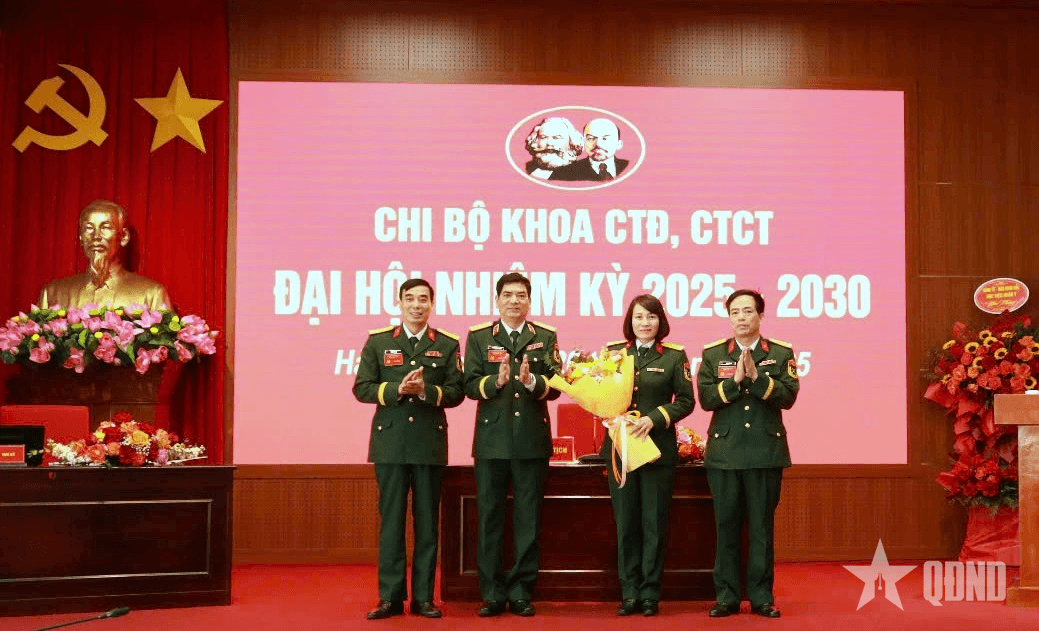 Đảng ủy Học viện Quân y chỉ đạo thành công đại hội chi bộ cơ sở làm trước