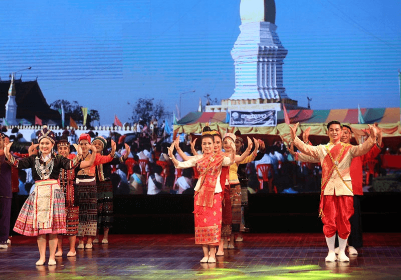 Xã luận: Việt Nam luôn tự hào có người đồng chí, anh em Lào thủy chung, son sắt