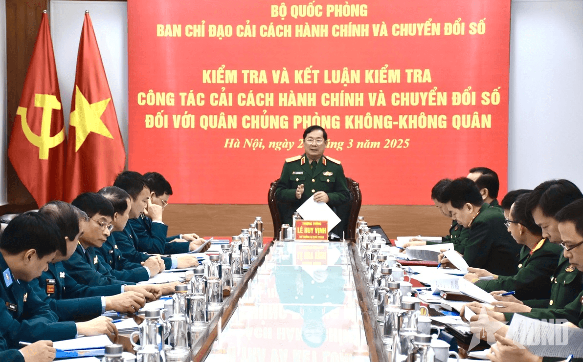 Đẩy mạnh cải cách hành chính và chuyển đổi số trong Quân chủng Phòng không - Không quân