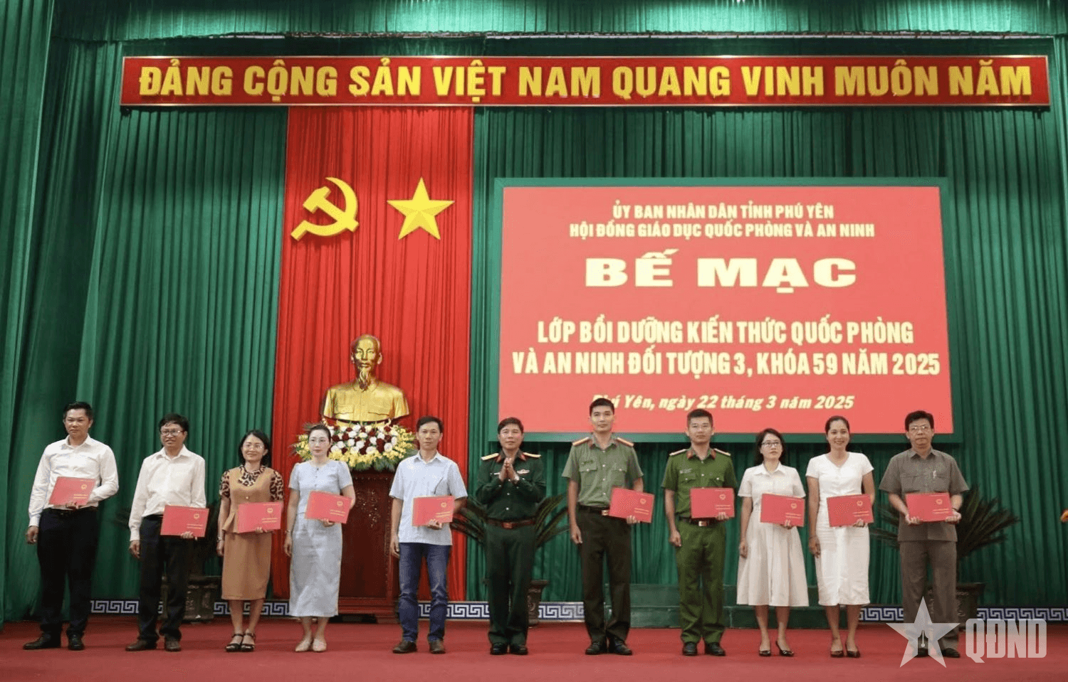 Phú Yên bồi dưỡng kiến thức quốc phòng và an ninh cho đối tượng 3