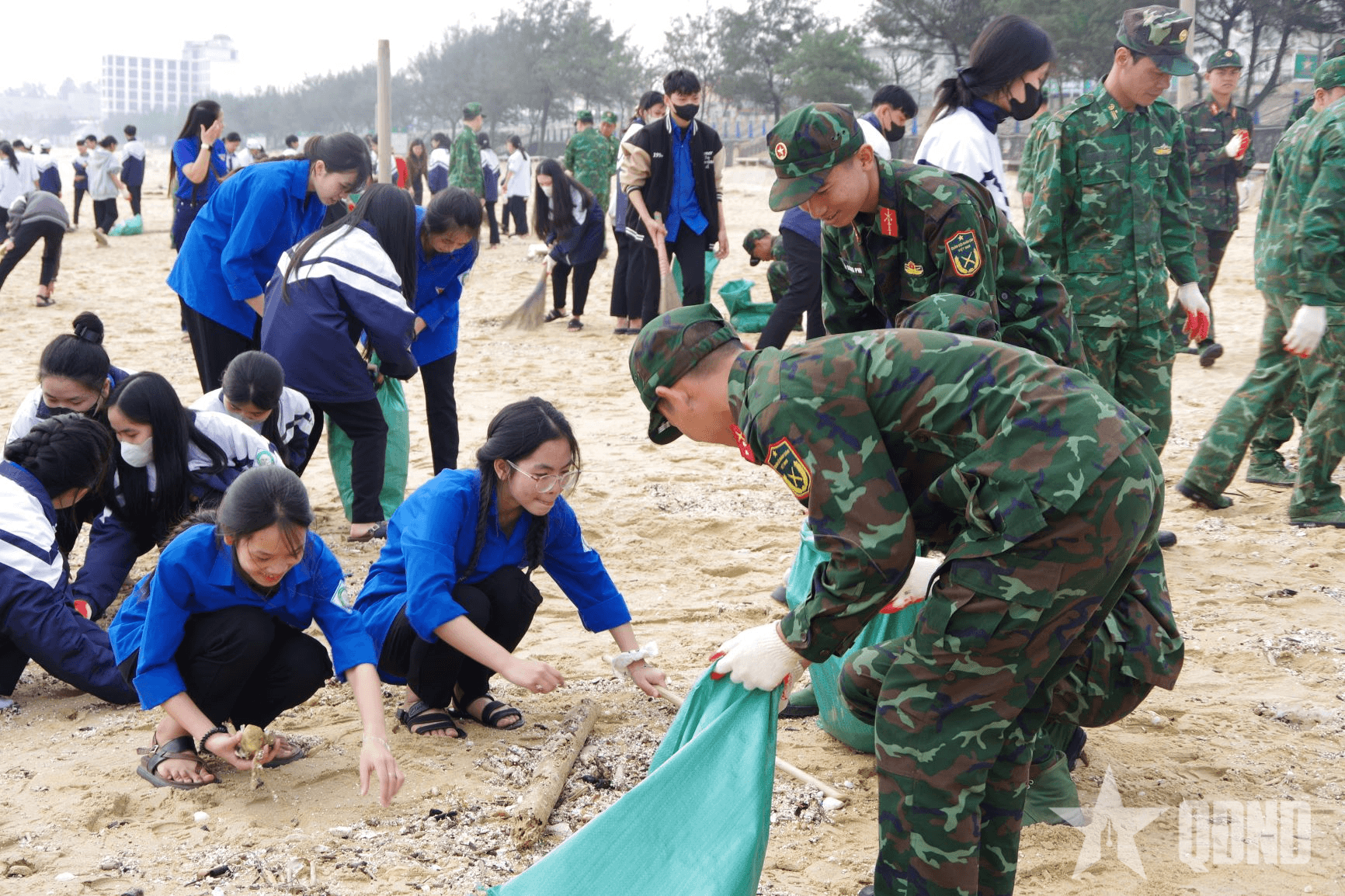 Sôi nổi các hoạt động "Tháng 3 biên giới" tại Hà Tĩnh