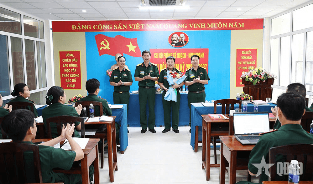 Đảng bộ Công ty Thông tin điện tử Z755 tạo tiền đề để bứt phá trong nhiệm kỳ mới