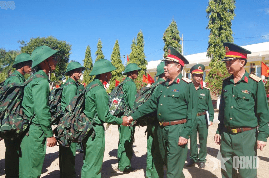 Phát huy truyền thống, xây dựng Quân đoàn 34 tinh, gọn, mạnh, tiến lên hiện đại
