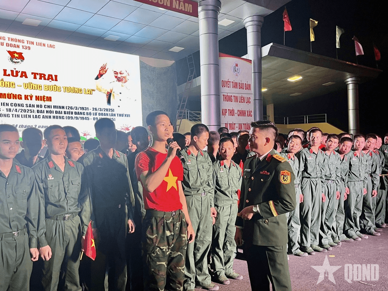 Tuổi trẻ Lữ đoàn 139: Sôi nổi đêm lửa trại “Tiếp lửa truyền thống - Vững bước tương lai”