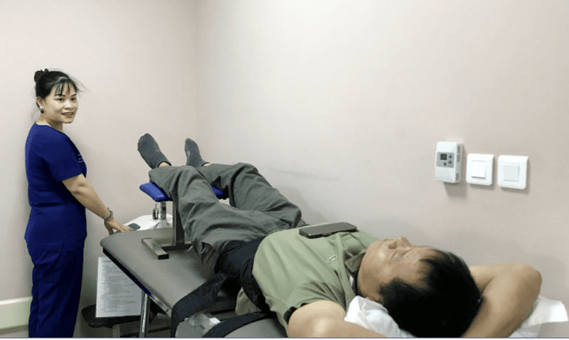 Niềm nở, nền nếp, hết lòng vì bệnh nhân