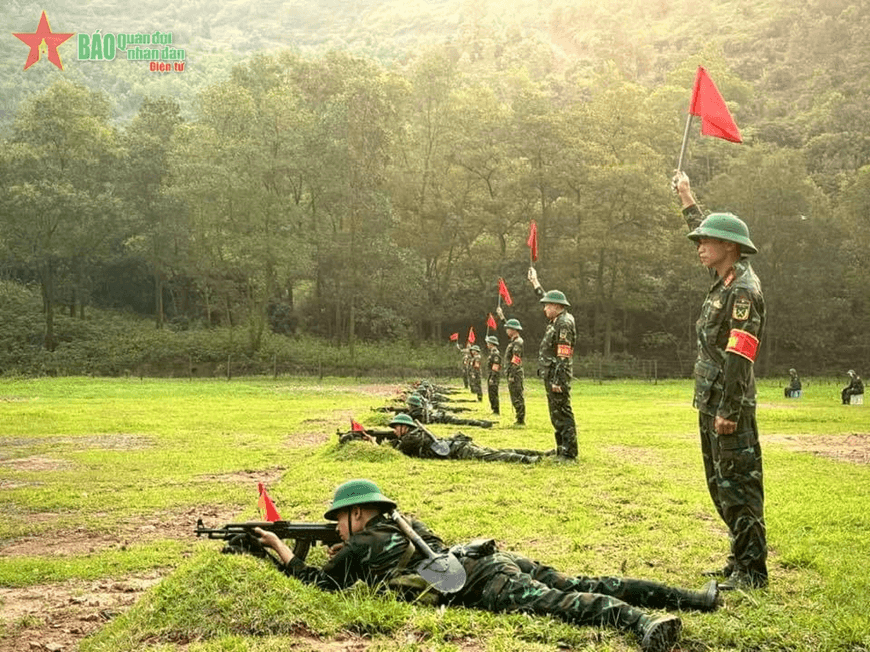 Nâng cao trình độ huấn luyện cho cán bộ cấp phân đội trong giai đoạn hiện nay
