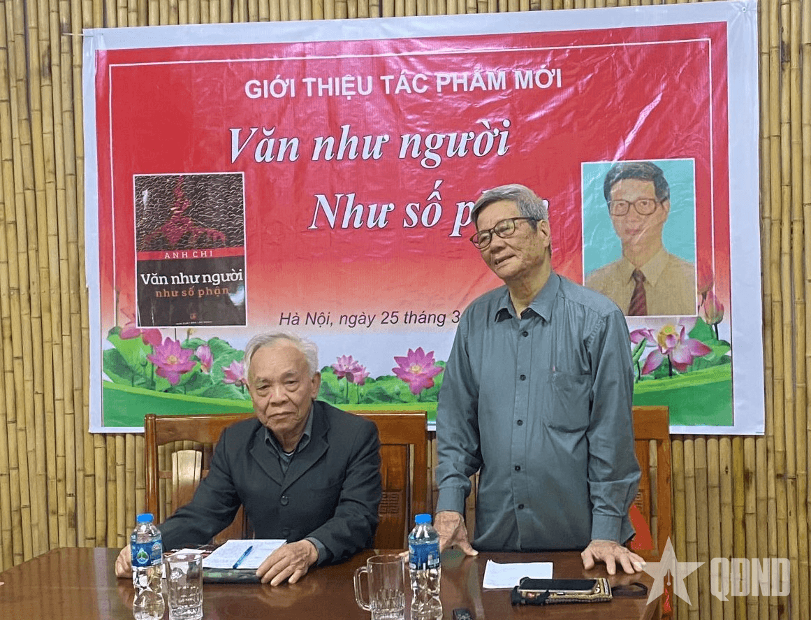 Tọa đàm giới thiệu tác phẩm mới "Văn như người, như số phận"