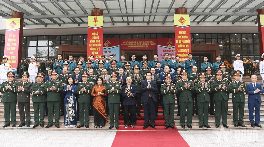 Chủ tịch nước Lương Cường dự Lễ kỷ niệm 90 năm Ngày truyền thống Dân quân tự vệ Việt Nam