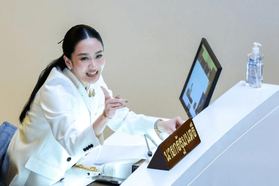 Thủ tướng Thái Lan vượt qua cuộc bỏ phiếu bất tín nhiệm