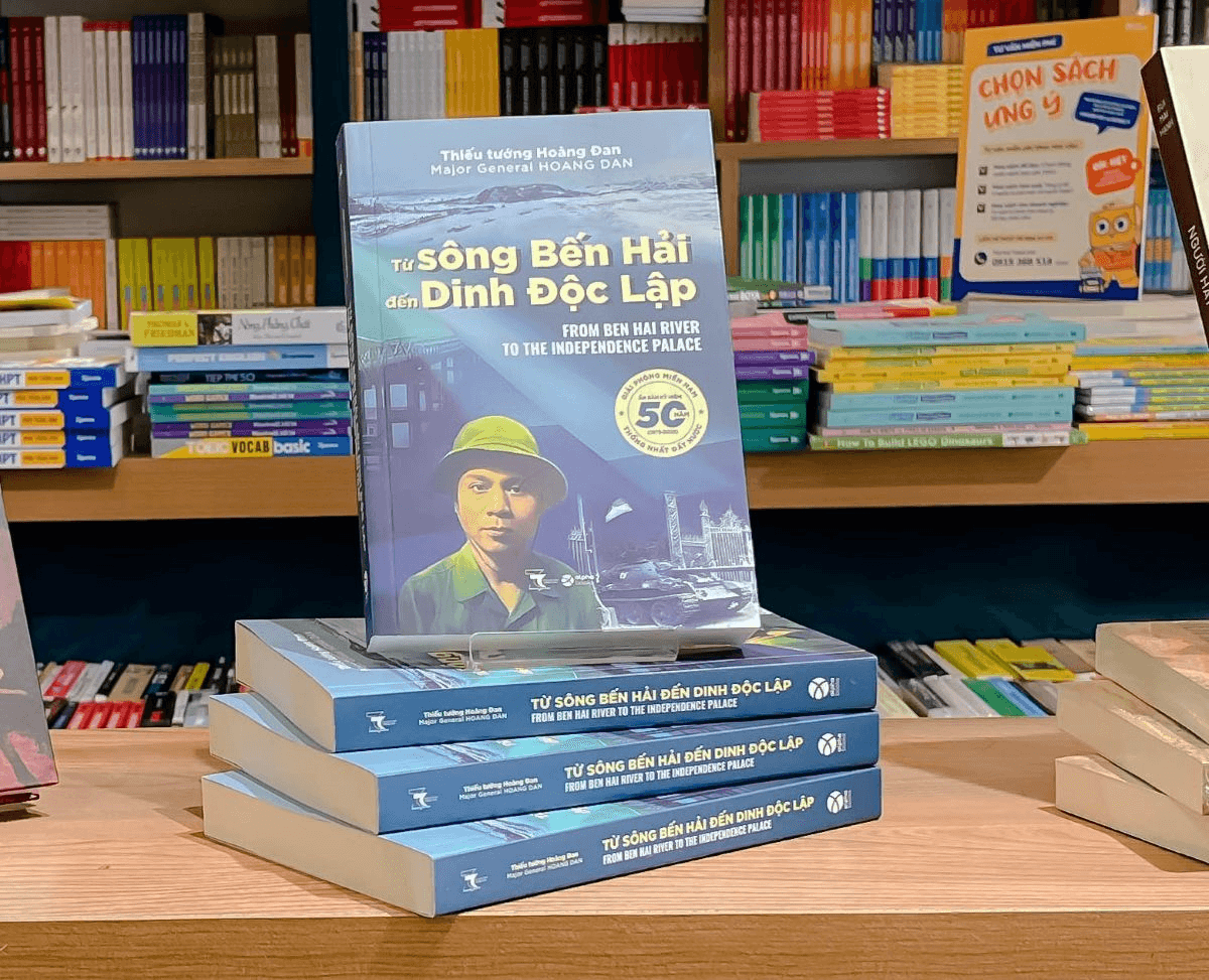 Giới thiệu sách "Từ sông Bến Hải đến Dinh Độc Lập" của Thiếu tướng Hoàng Đan