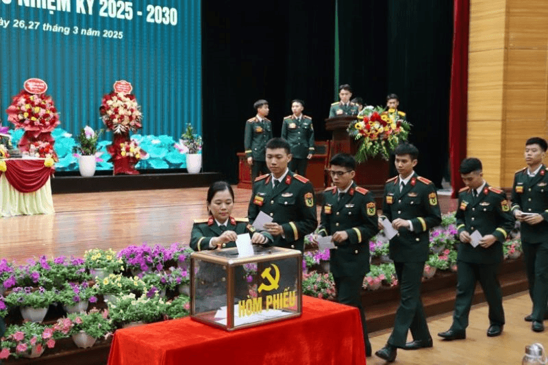 Trường Sĩ quan Chính trị: Đảng bộ Tiểu đoàn 12 tổ chức Đại hội làm trước