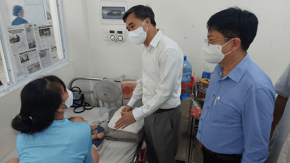 Kiểm tra công tác thu dung điều trị bệnh sởi tại Bệnh viện Phụ sản Nhi Đà Nẵng
