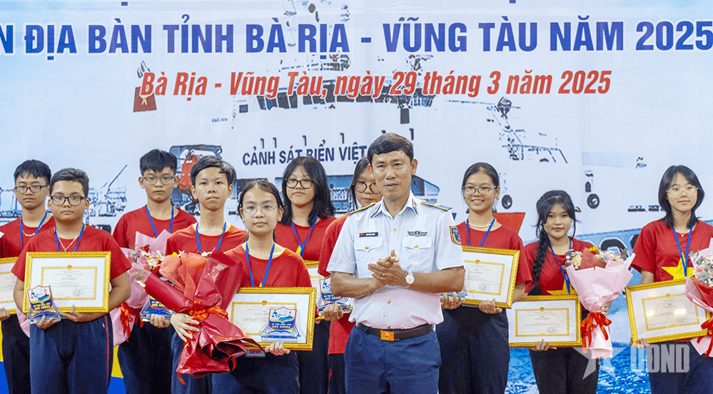 Học sinh Hứa Bảo Trân giành giải Nhất chung kết cấp tỉnh Cuộc thi “Em yêu biển, đảo quê hương”