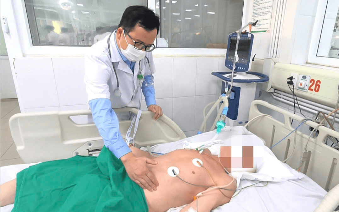 Cụ ông nguy kịch vì nhiễm giun lươn lan tỏa