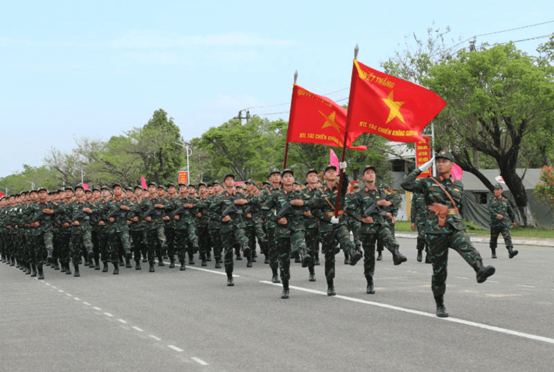 Hăng say luyện rèn phục vụ nhiệm vụ diễu binh, diễu hành