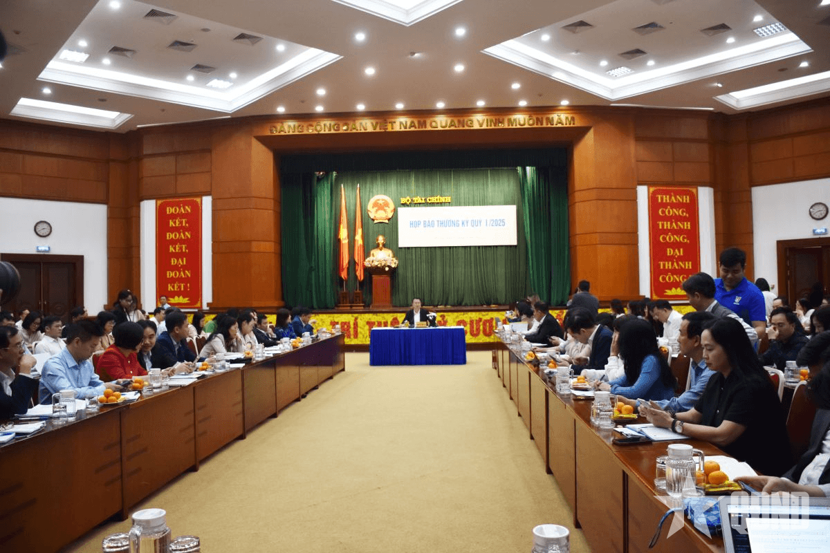 Bộ Tài chính nói gì về mức thuế 46% Hoa Kỳ áp dụng với Việt Nam?