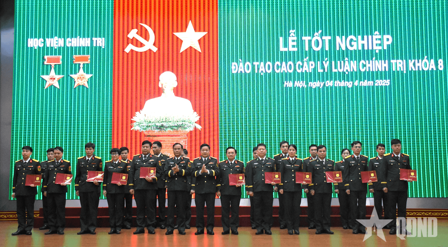Học viện Chính trị: 100% học viên đào tạo cao cấp lý luận chính trị khóa 8 tốt nghiệp đạt khá, giỏi