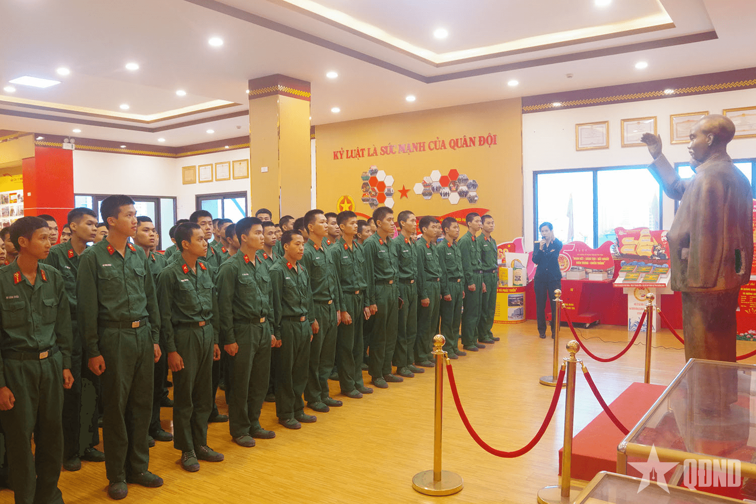 Bộ CHQS tỉnh Quảng Ninh: Đẩy mạnh giáo dục truyền thống cho chiến sĩ mới nhập ngũ năm 2025