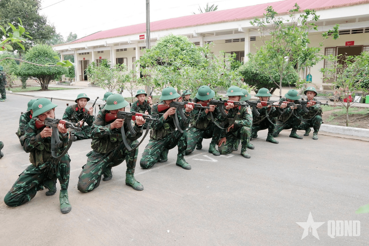 Chiến sĩ mới ở Hậu Giang: Vượt gian nan, tôi luyện ý chí