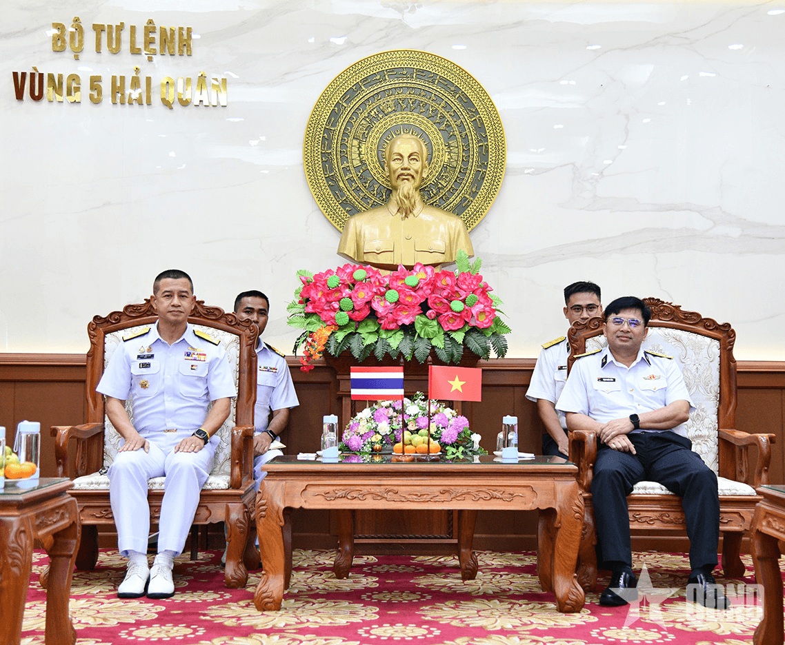 Tàu Hải quân Hoàng gia Thái Lan thăm Việt Nam