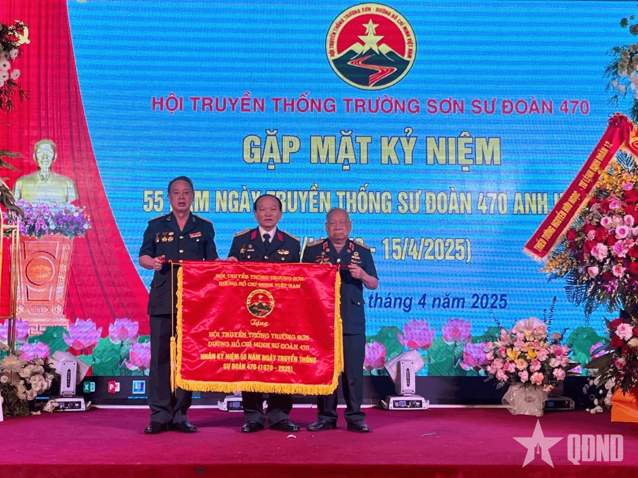 Giao lưu tiếng hát Sư đoàn 470