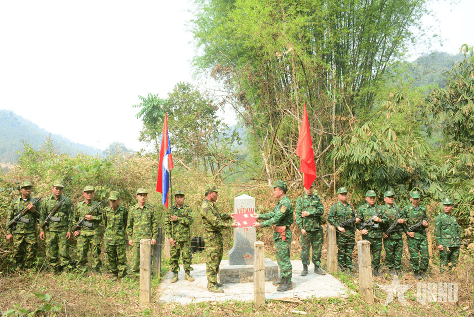Điện Biên: Tăng cường tuần tra song phương bảo vệ mốc quốc giới