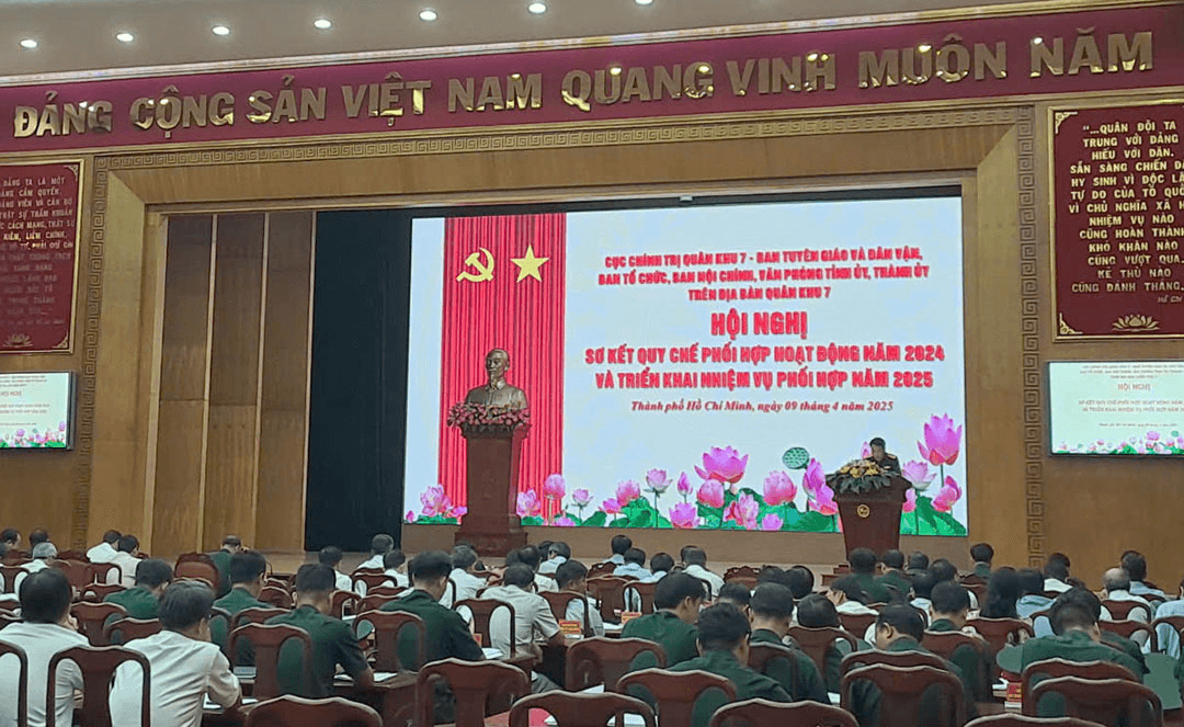 Tăng cường phối hợp giữa Cục Chính trị và các cơ quan của tỉnh ủy, thành ủy