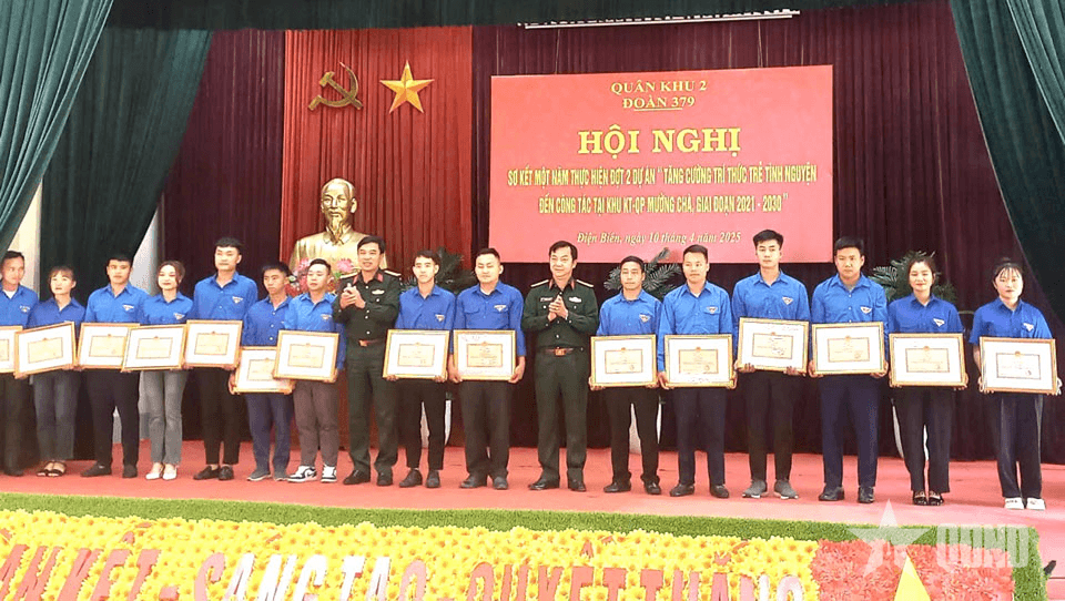 Đoàn Kinh tế - Quốc phòng 379 (Quân khu 2) sơ kết đợt 2 Dự án 174 của Bộ Quốc phòng