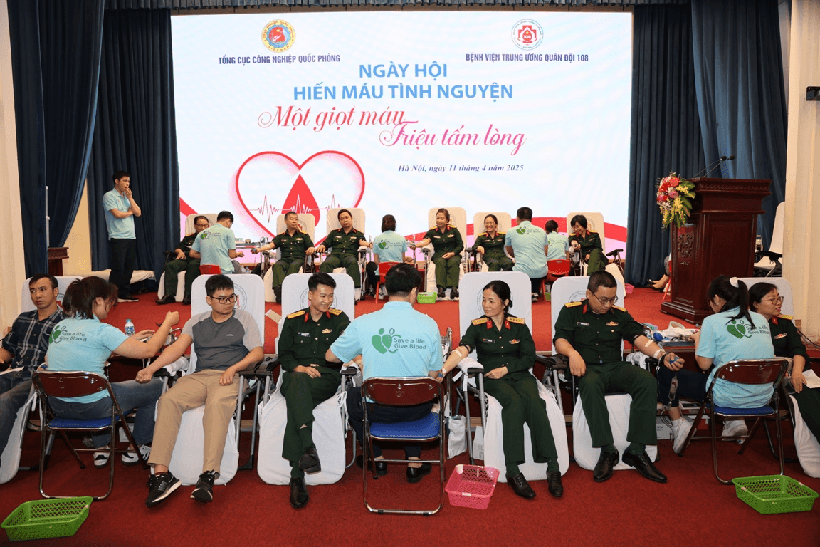 Tổng cục Công nghiệp Quốc phòng tổ chức Ngày hội hiến máu với chủ đề “Một giọt máu, triệu tấm lòng”