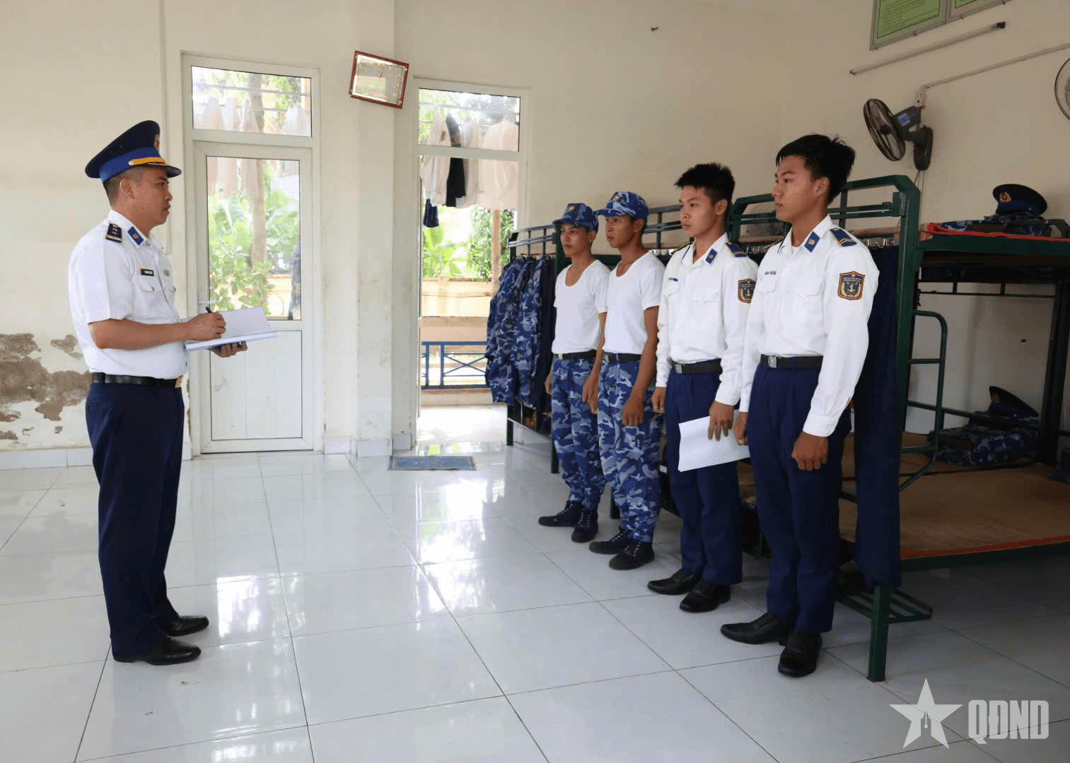 Bộ tư lệnh Cảnh sát biển kiểm tra các mặt công tác của Đoàn Trinh sát số 2