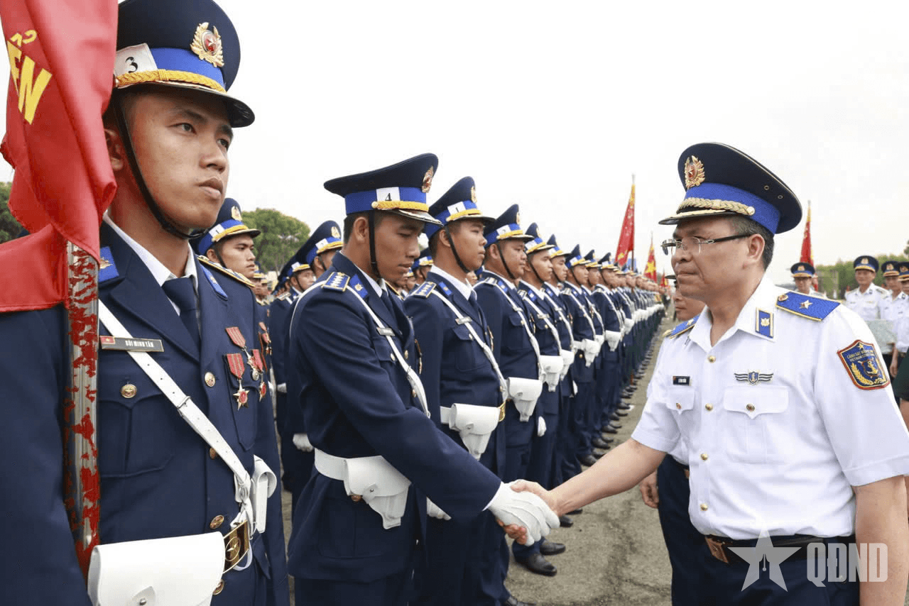 Thủ trưởng Cảnh sát biển Việt Nam động viên lực lượng tham gia diễu binh, diễu hành