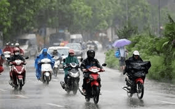 Thời tiết hôm nay (13-4): Bắc Bộ mưa rét, Nam Bộ nắng nóng