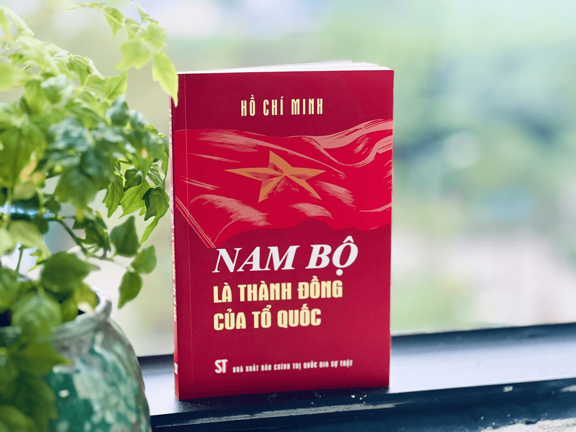 Ra mắt sách “Nam Bộ là thành đồng của Tổ quốc”